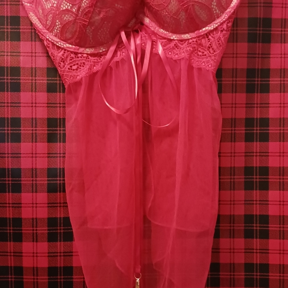 Red Victoria's Secret sheer padded babydoll with accents size 36C - Picture 2 of 13